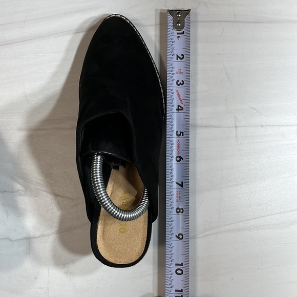 Old Navy Slip-On Pointed Toe Heel Suede Black sz 6 - Picture 7 of 9